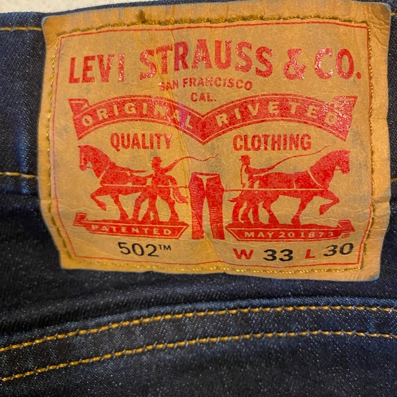 Brand new, worn and washed once. Levi’s 502 jeans. 33x30. - Picture 3 of 5